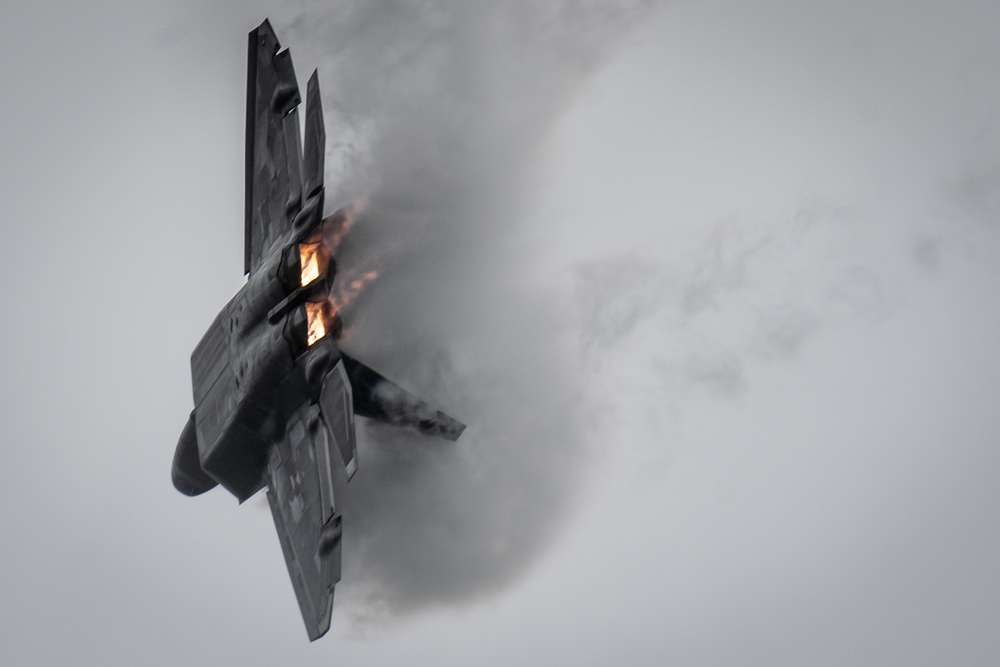 F-22 Demo Team Performs over Langley