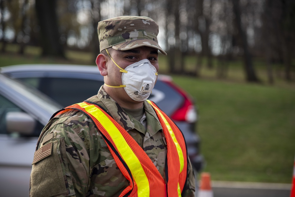 New Jersey National Guardsmen direct traffic to support local agencies during COVID-19 testing