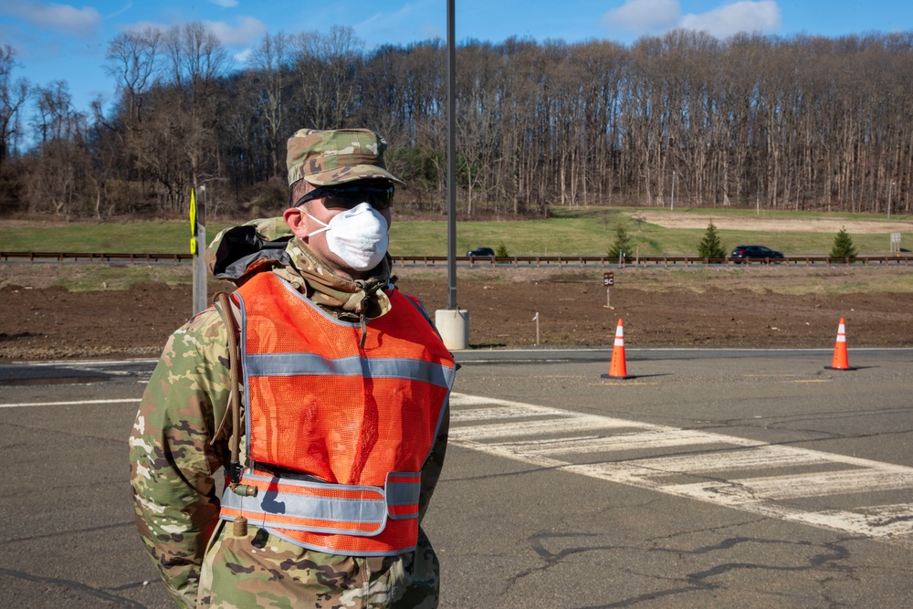 New Jersey National Guardsmen direct traffic to support local agencies during COVID-19 testing