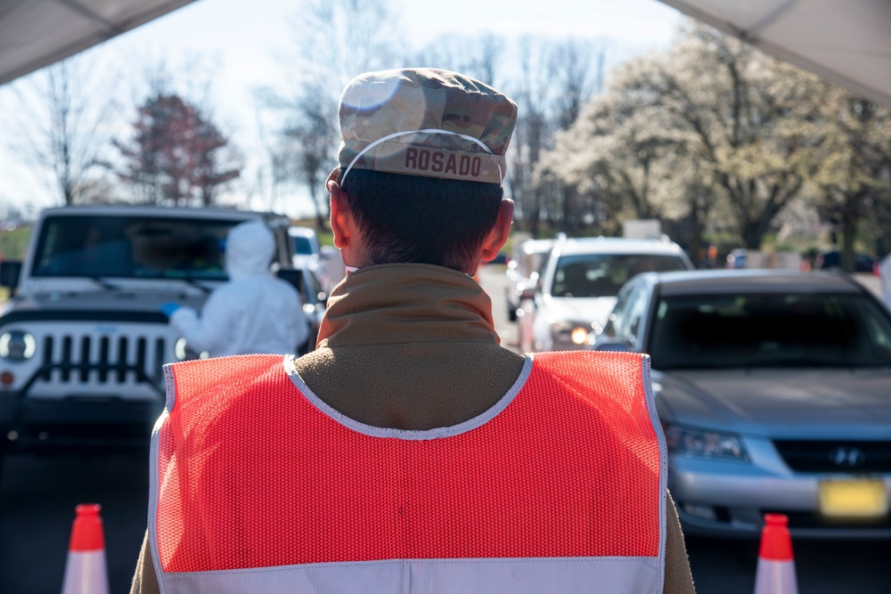 New Jersey National Guardsmen direct traffic to support local agencies during COVID-19 testing