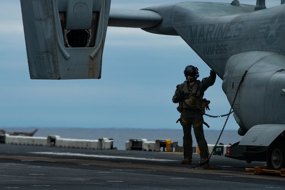 31st MEU, USS America conduct air defense exercise