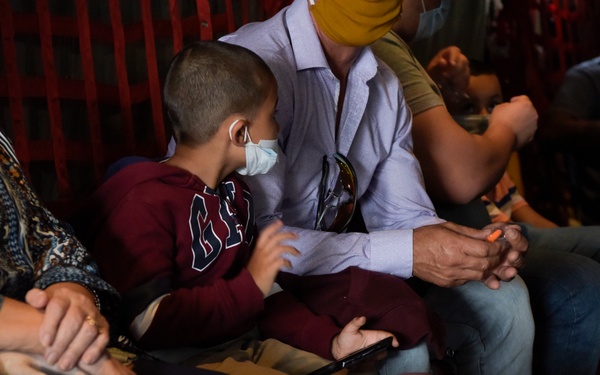 U.S. Air Force C-130J returns U.S. citizens from Honduras