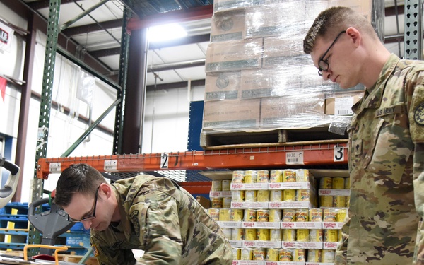 Michigan National Guard expands support of food banks during COVID-19 response to Royal Oak