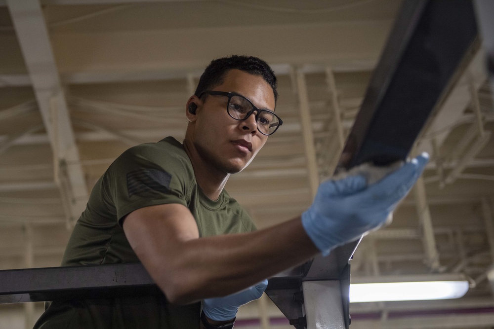 USS America conducts cleaning stations