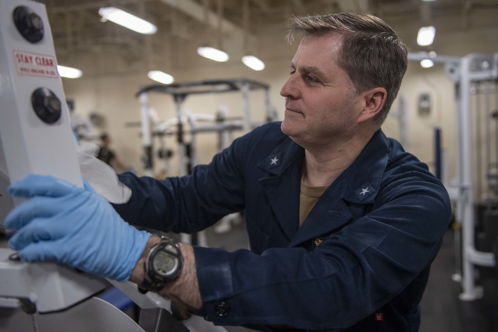 USS America conducts cleaning stations