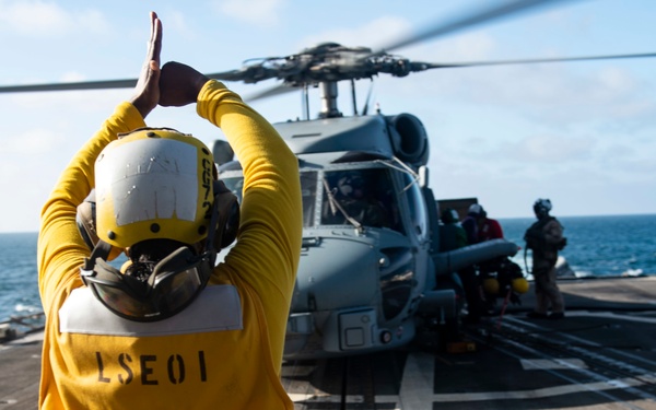 Vella Gulf Conducts Operations in the Gulf of Aden