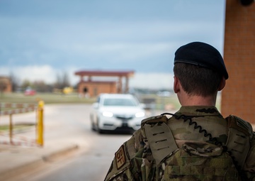 Vance Defender at the Gate