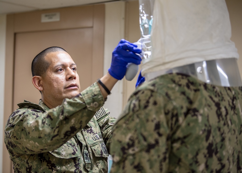USNS Sailor Conducts Respiratory Test