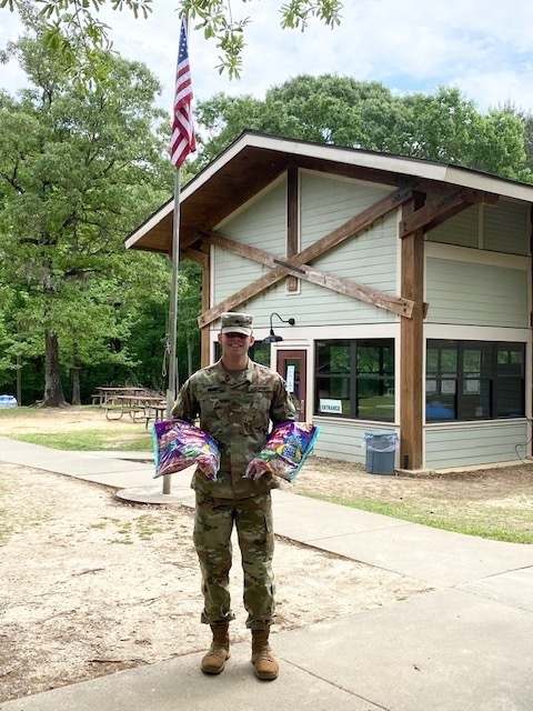 USO visits Guardsmen across the state