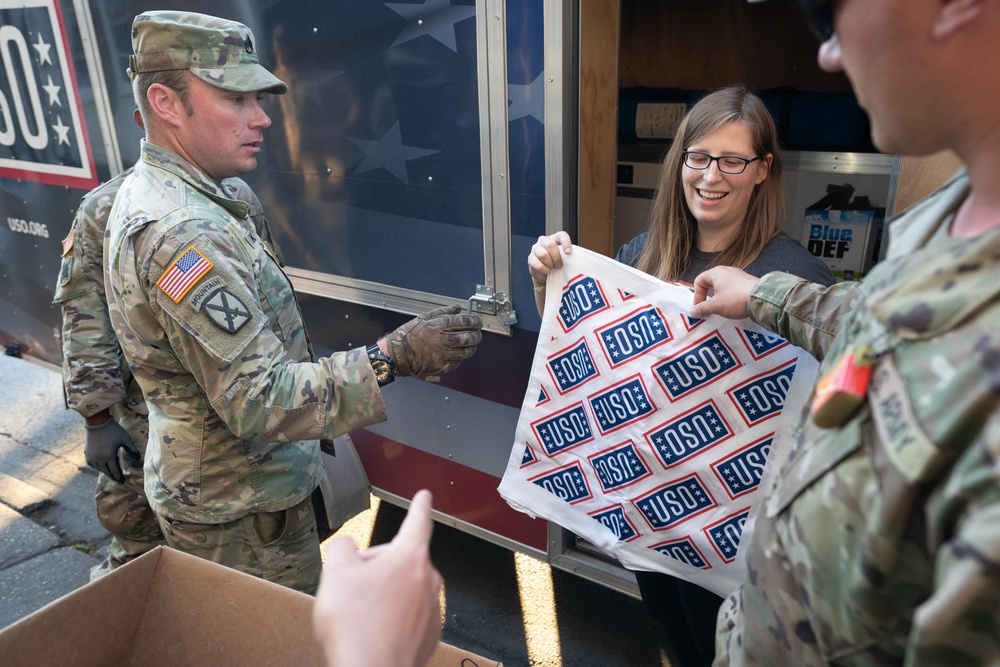 USO visits Guardsmen across the state