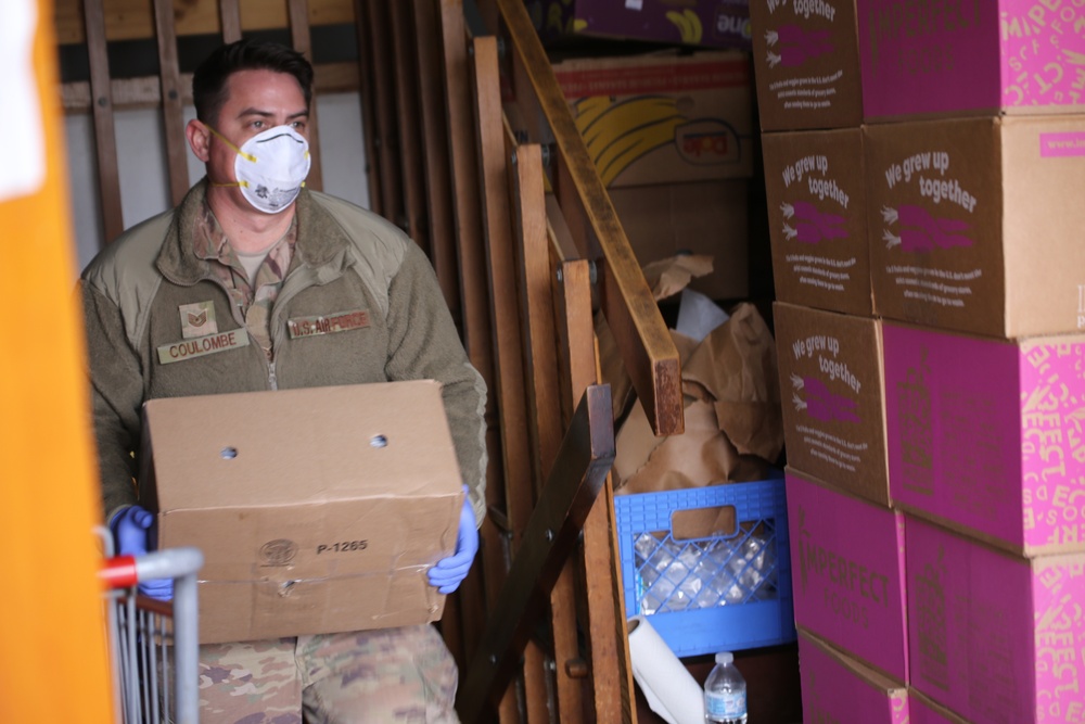 Washington National Guard members respond to the COVID-19 pandemic