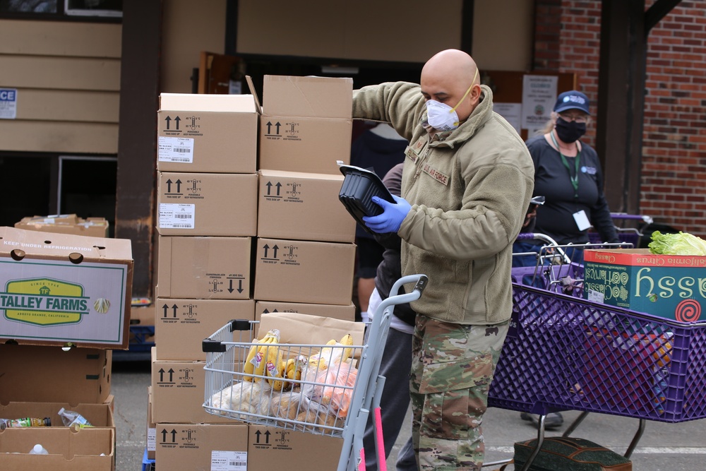 Washington National Guard members respond to the COVID-19 pandemic