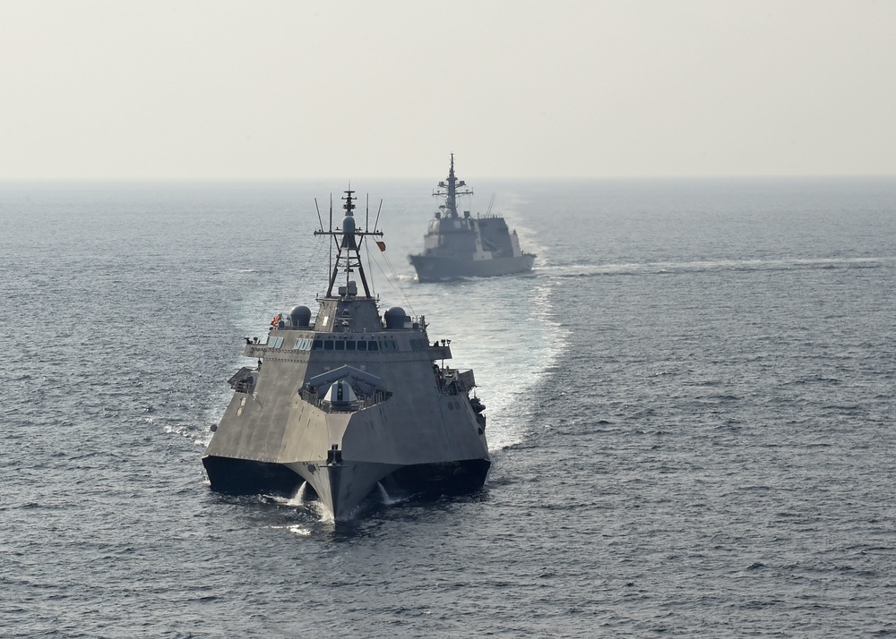USS Gabrielle Giffords - JMSDF Operate Together