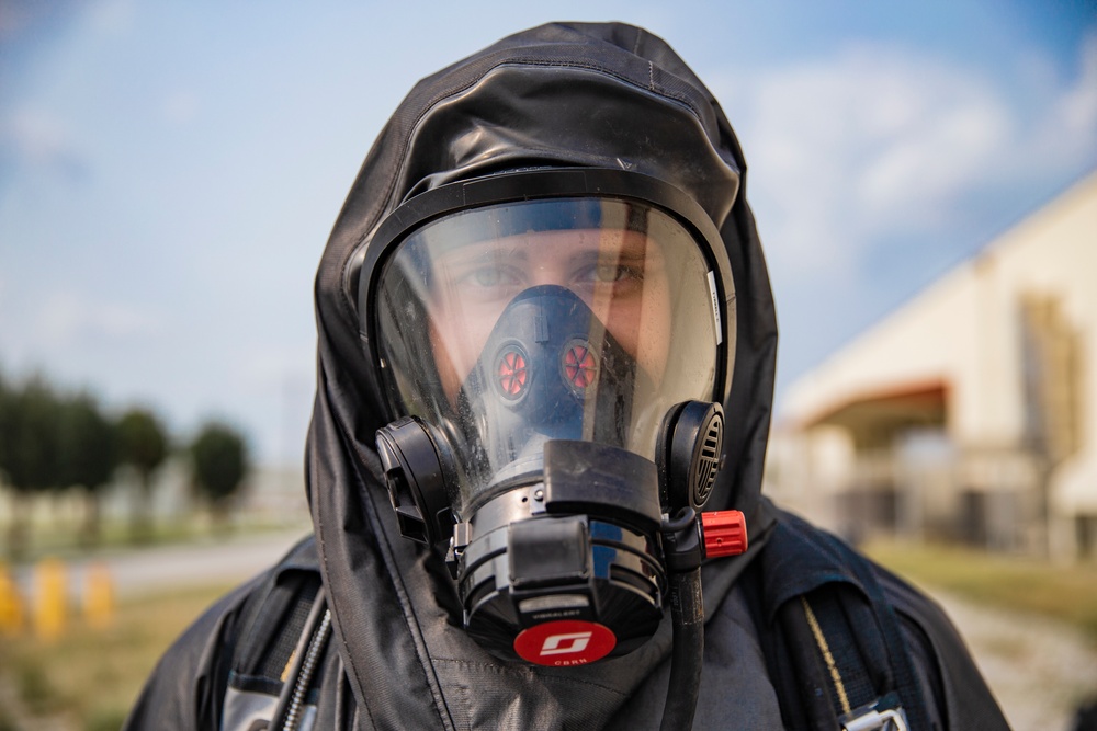 Dressed to Impress | CBRN Marines 3rd MLG, 3rd MARDIV and 1st MAW participate in an enhanced CBRN response exercise