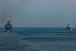 USS Bataan, 26th Marine Expeditionary Unit Transit Strait of Hormuz