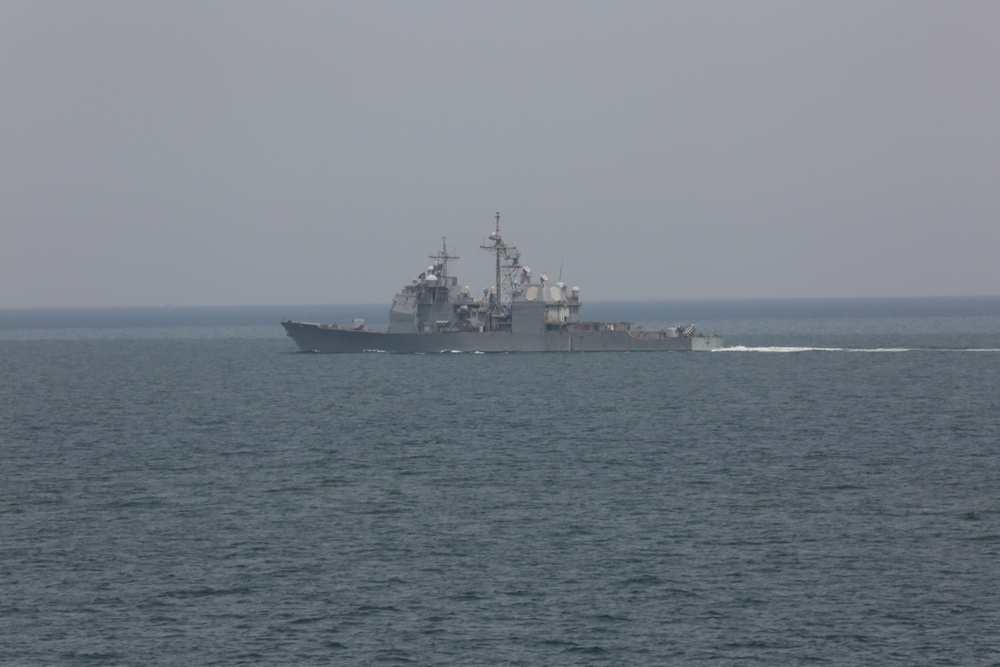 USS Bataan, 26th Marine Expeditionary Unit Transit Strait of Hormuz
