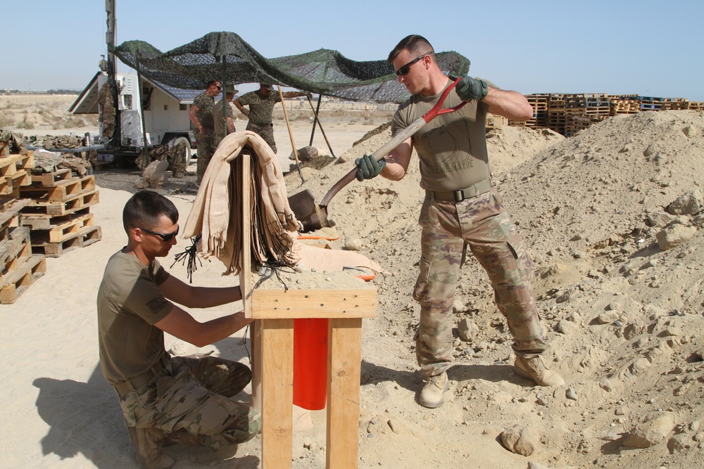 420th Engineer Brigade Soldier Fill Sandbags