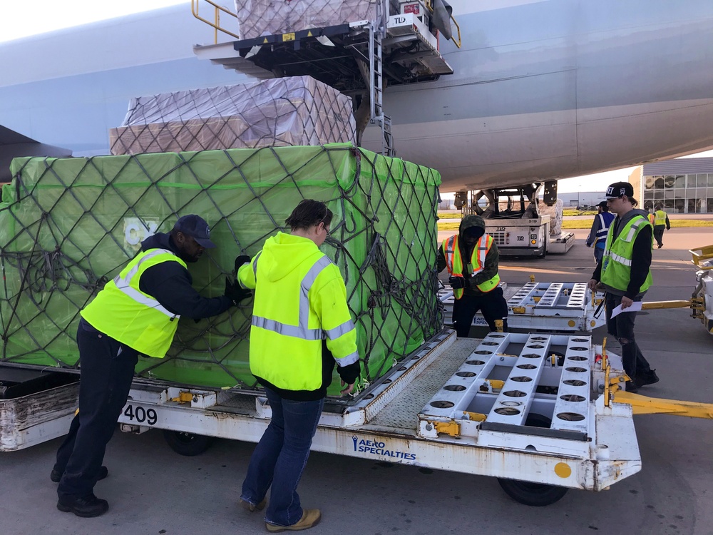 FEMA Air Bridge Delivers supplies for Nationwide Distribution April 3