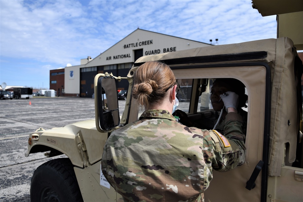 63rd ESB arrives to Battle Creek ANG Base