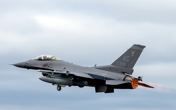 NORAD INTERCEPTS VIOLATORS OF TEMPORARY FLIGHT RESTRICTIONS OVER NORFOLK, VIRGINIA