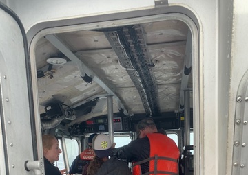 Coast Guard rescues 4 from overturned vessel off Sarasota, Florida