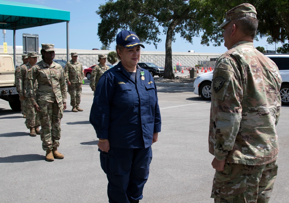 Florida Guard Commander awards Florida Commendation Medal to local partners