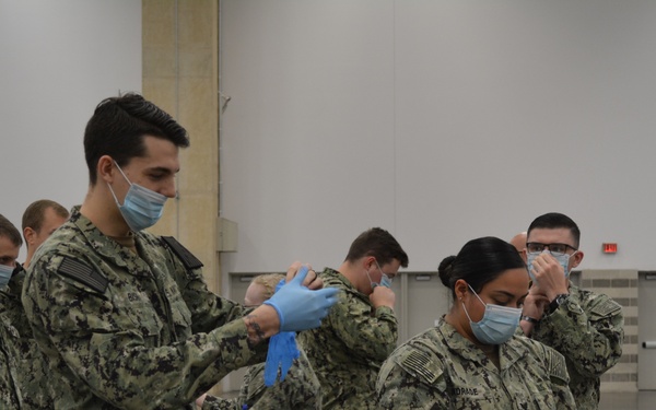 EMF Sailors Conduct Patient Care Training in Dallas