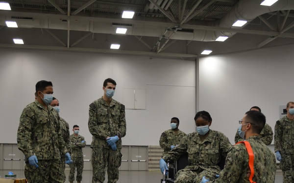 EMF Sailors Conduct Patient Care Training in Dallas