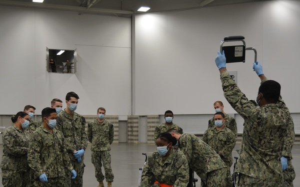 EMF Sailors Conduct Patient Care Training in Dallas