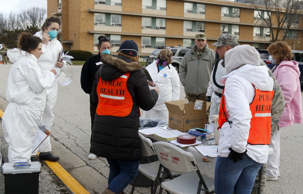 Wisconsin National Guard specimen collection team sent to senior living facility in Sheboygan