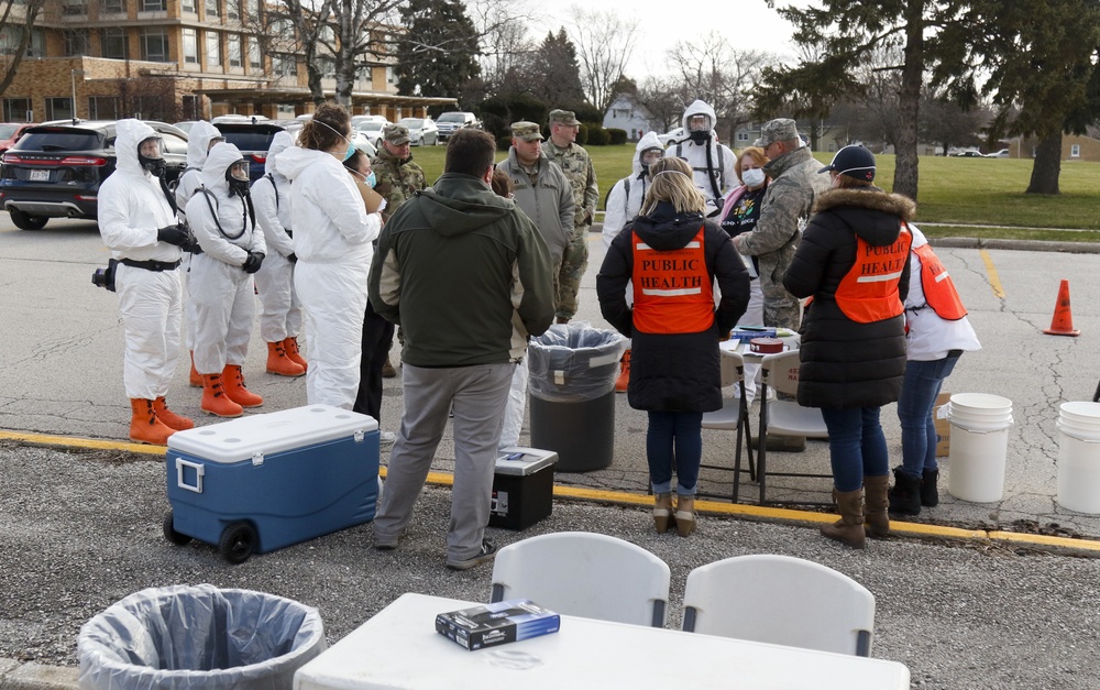 Wisconsin National Guard specimen collection team sent to senior living facility in Sheboygan