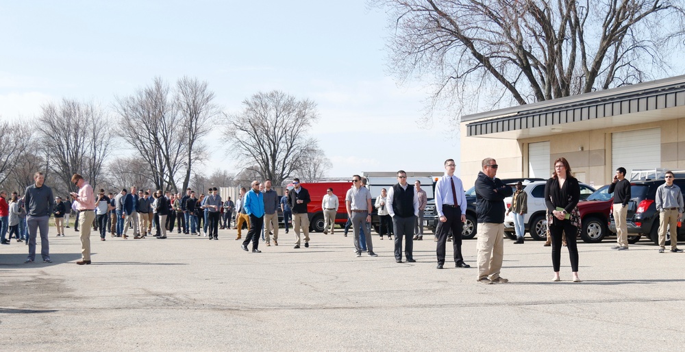 More than 2,400 Wisconsin National Guard members mobilized to state active duty to serve as poll workers, if needed