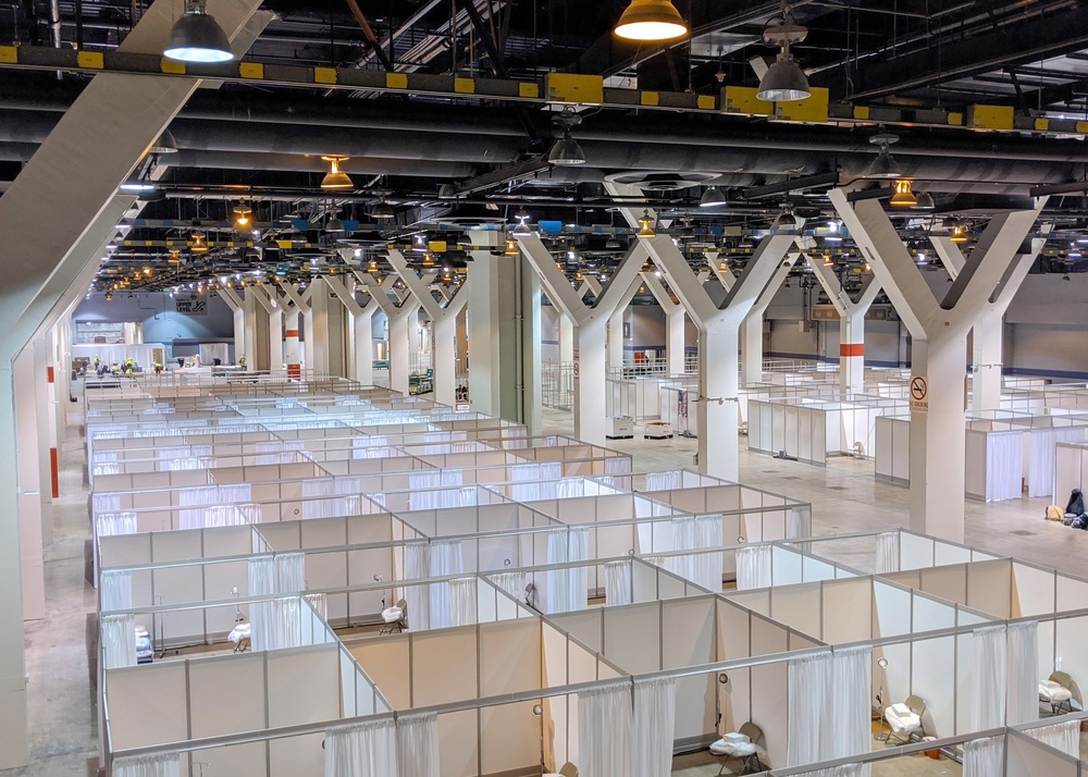 Mayor visits McCormick Place’s COVID19 ACF during construction