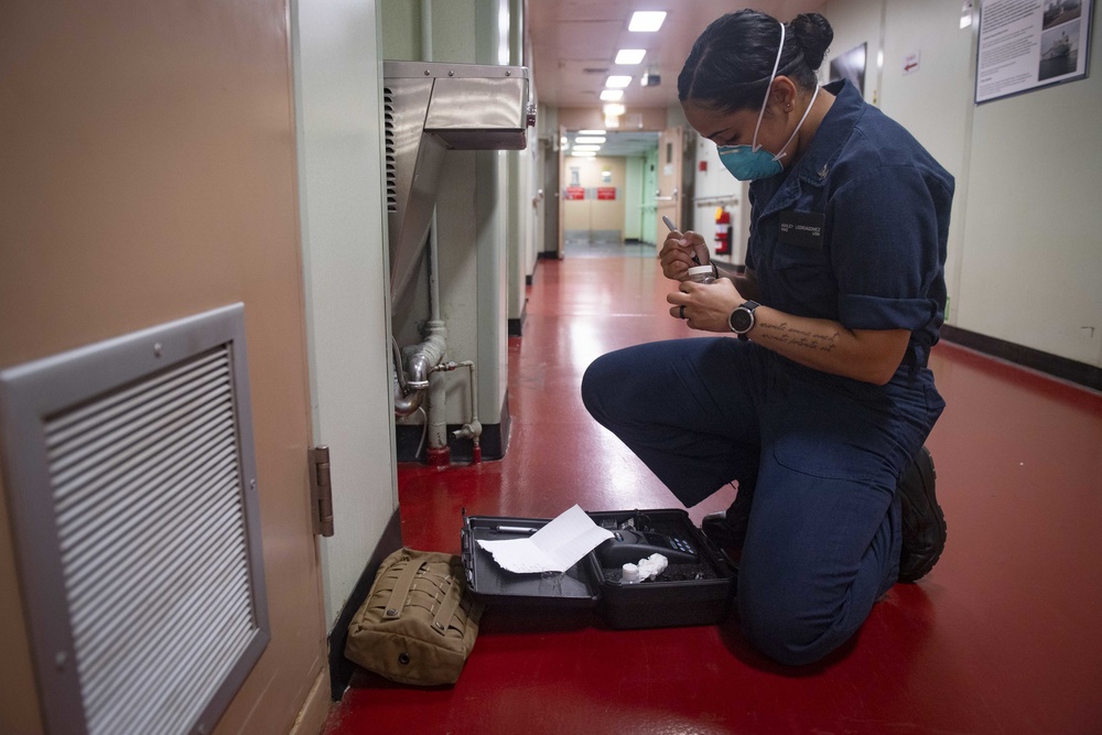 USNS Comfort Operates in New York City