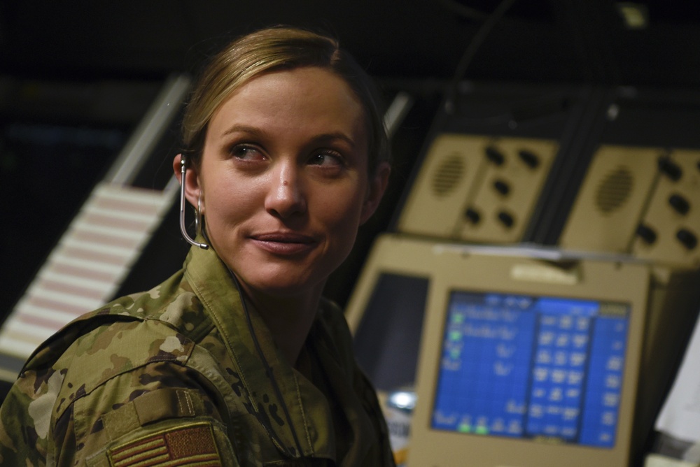 Spangdahlem GCA Airmen keep aircraft safe through physical distancing