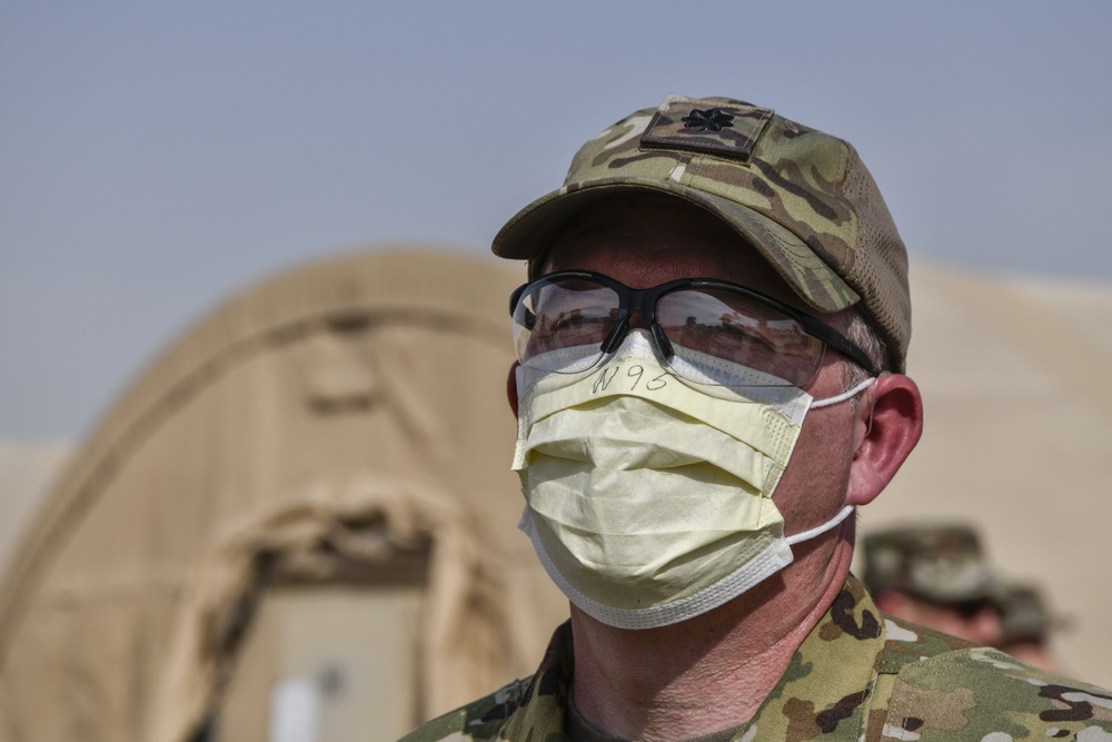 Kuwait Airmen and Marines exercise COVID-19 precautions
