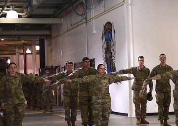 Army delays recruit movement to basic training, offers incentive pay