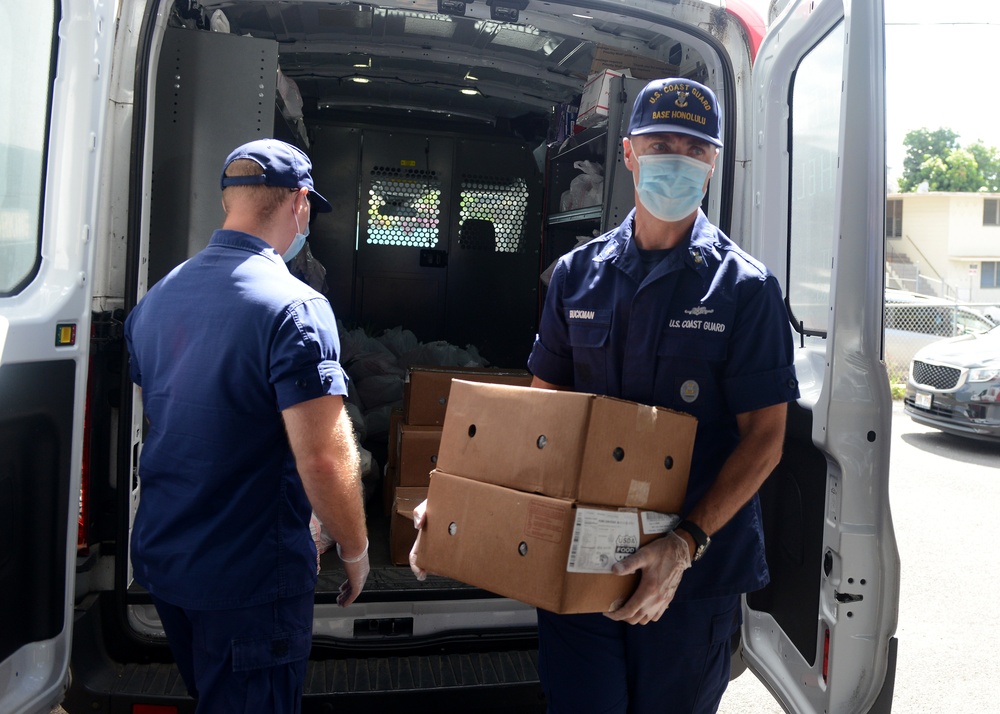 Coast Guard, Salvation Army deliver supplies from Hawaii Food Bank
