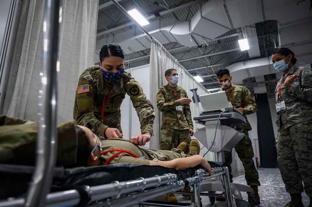 New Jersey National Guard medical staff supports the Secaucus Field Medical Station in COVID-19 relief effort
