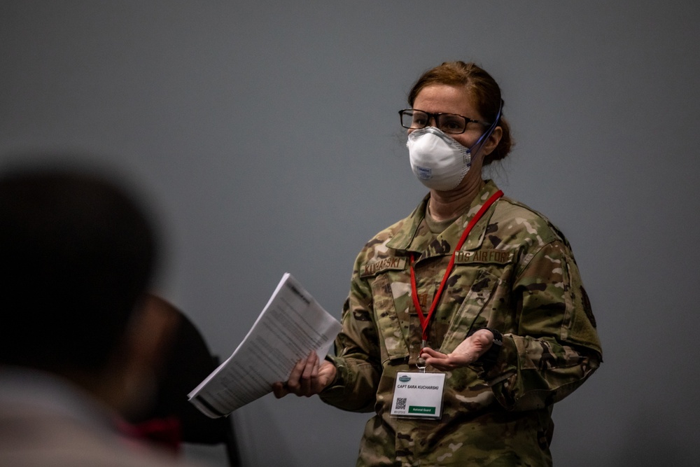 New Jersey National Guard medical staff supports the Secaucus Field Medical Station in COVID-19 relief effort