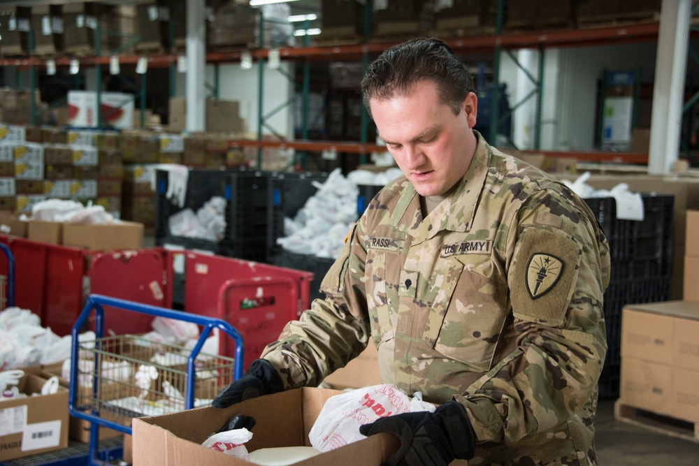 Indiana National Guard provides critical support to Northwest Indiana food bank