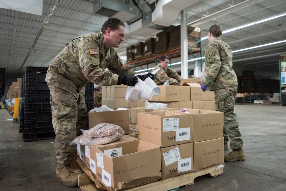 Indiana National Guard provides critical support to Northwest Indiana food bank