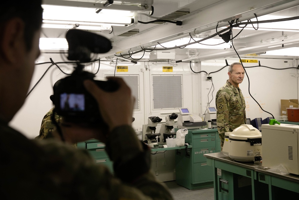 Lt. Gen. George Visits the Task Force West Army Mobile Hospital