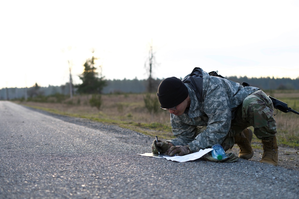 U.S. Army Reserve Soldiers compete in 364th ESC Best Warrior Competition