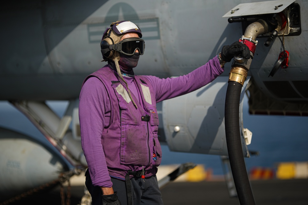 Ike Conducts Operations in the Arabian Sea
