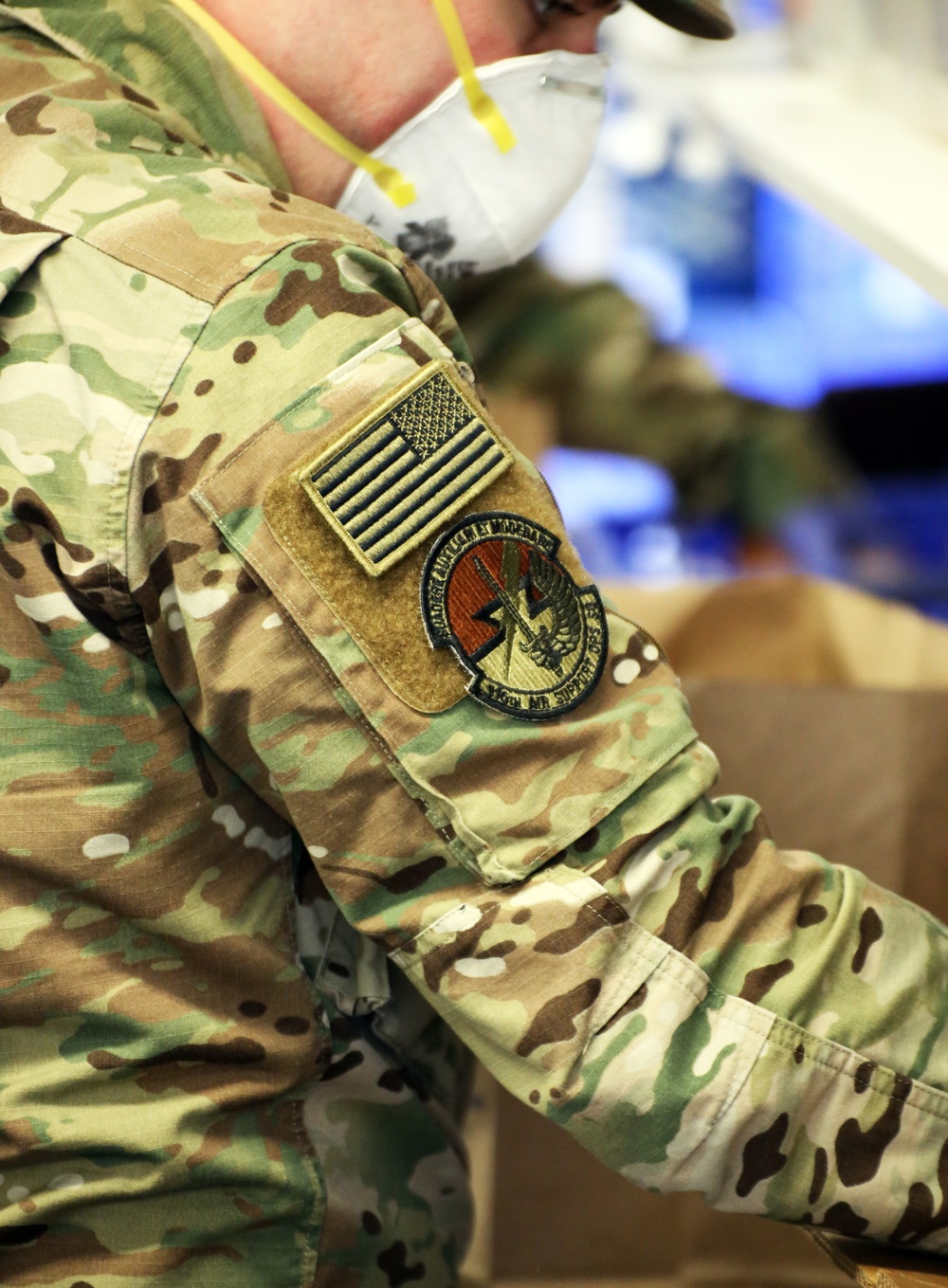 Washington National Guard members work at Issaquah Food Bank