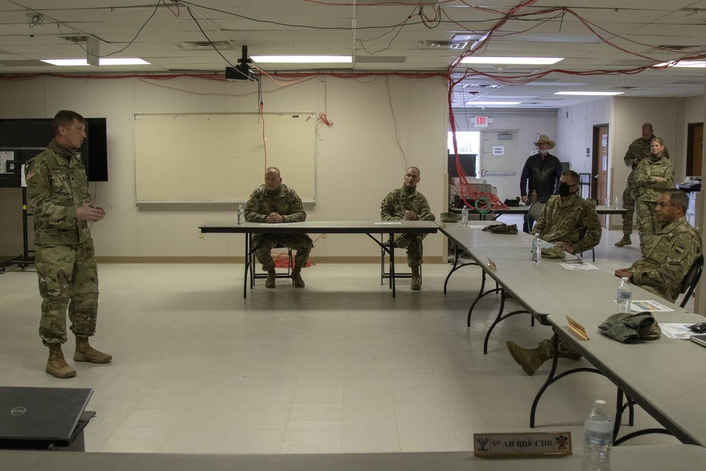 Gen. Garrett Visits Fort Bliss