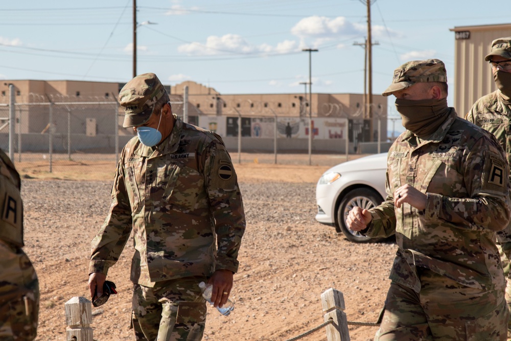 Gen. Garrett Visits Fort Bliss