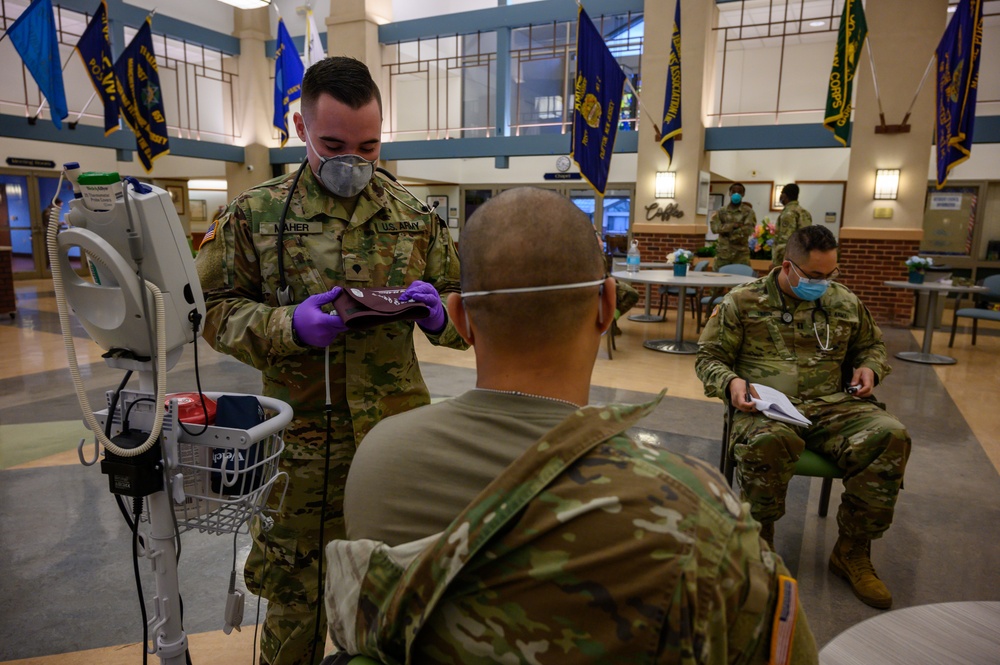 NJ National Guard medics deploy to veterans homes