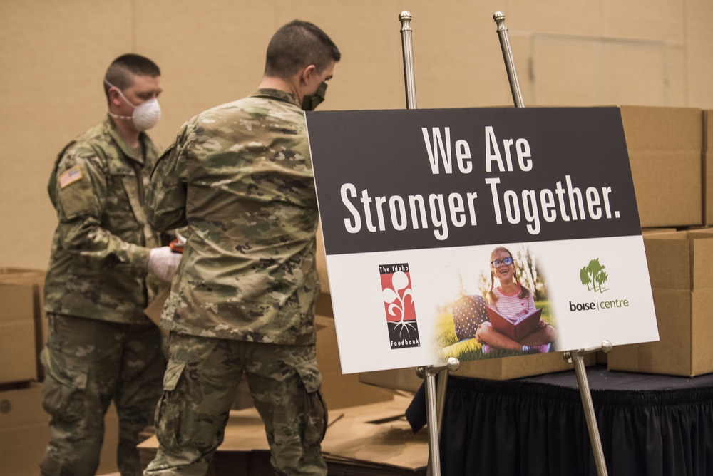 Idaho National Guard helps build food boxes for hungry students